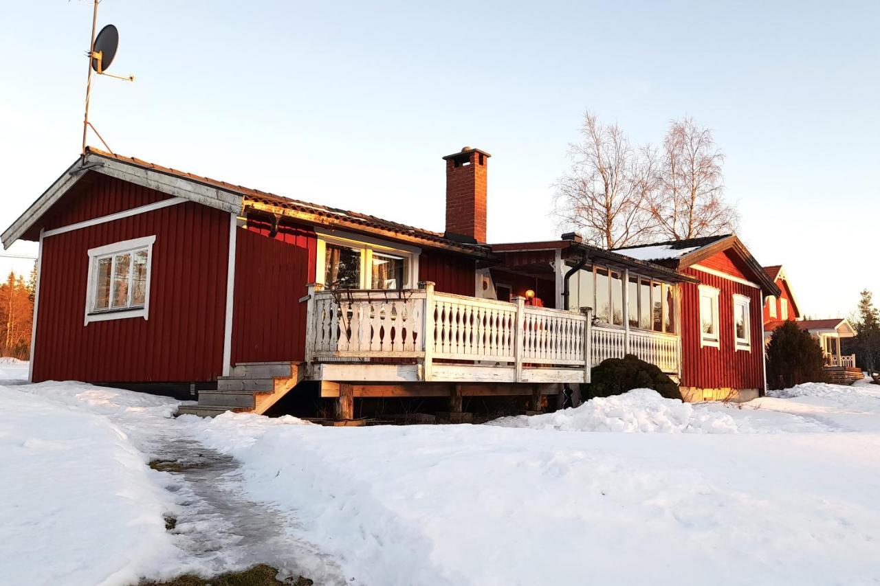 Reyers Bo Pa Landet Apartment